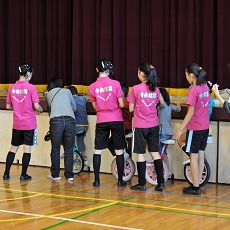 2010年10月23日　町田第二小学校イベント（演技披露･一輪車体験教室）